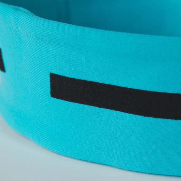 Lululemon Fly Away Tamer II headbands (2) - Picture 4 of 4